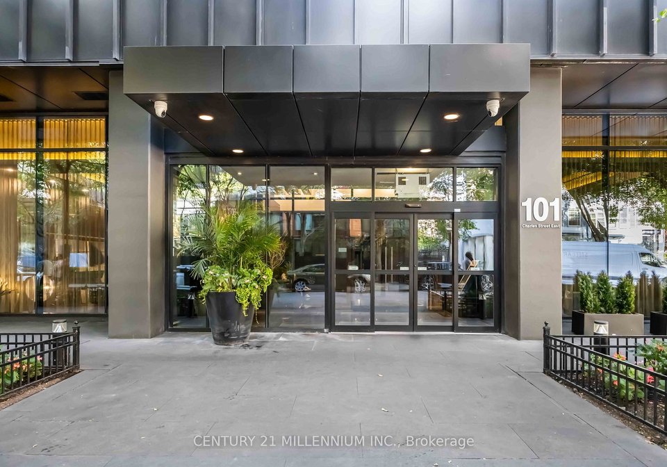 101-charles-street-e-toronto-ontario-c12411605