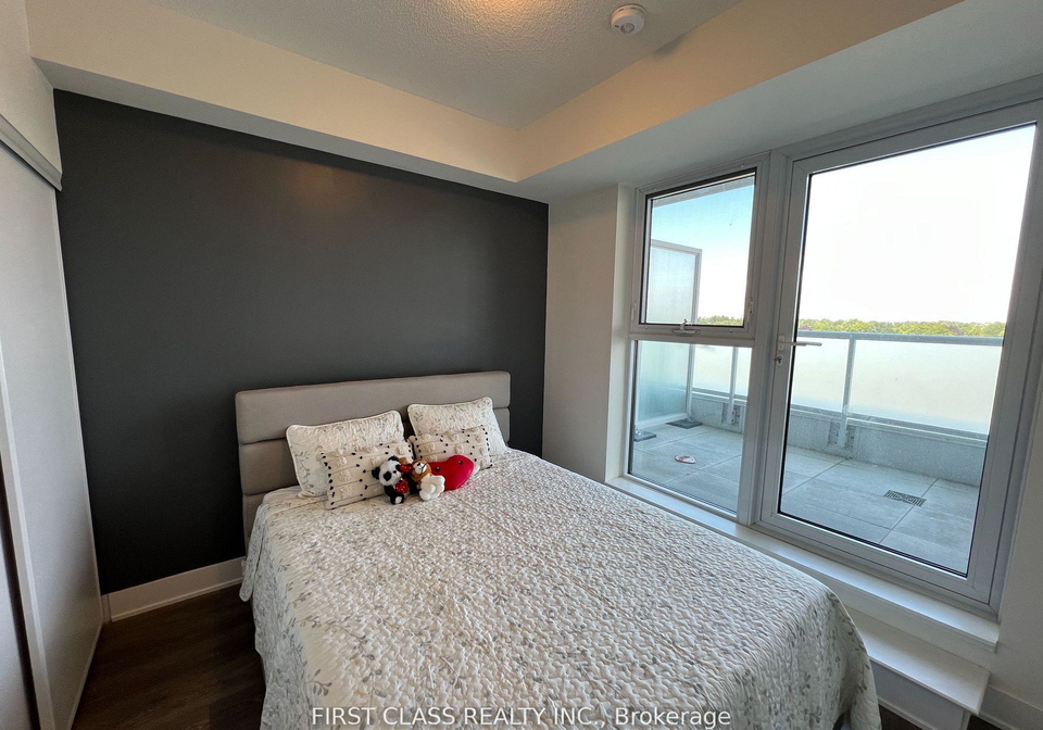 188-fairview-mall-drive-north-york-ontario-c12411785