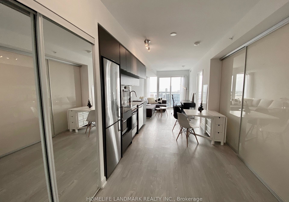 181-dundas-street-e-toronto-ontario-c12411813
