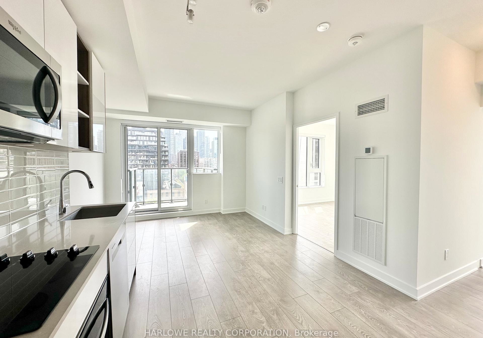 543-richmond-street-w-toronto-ontario-c12411957