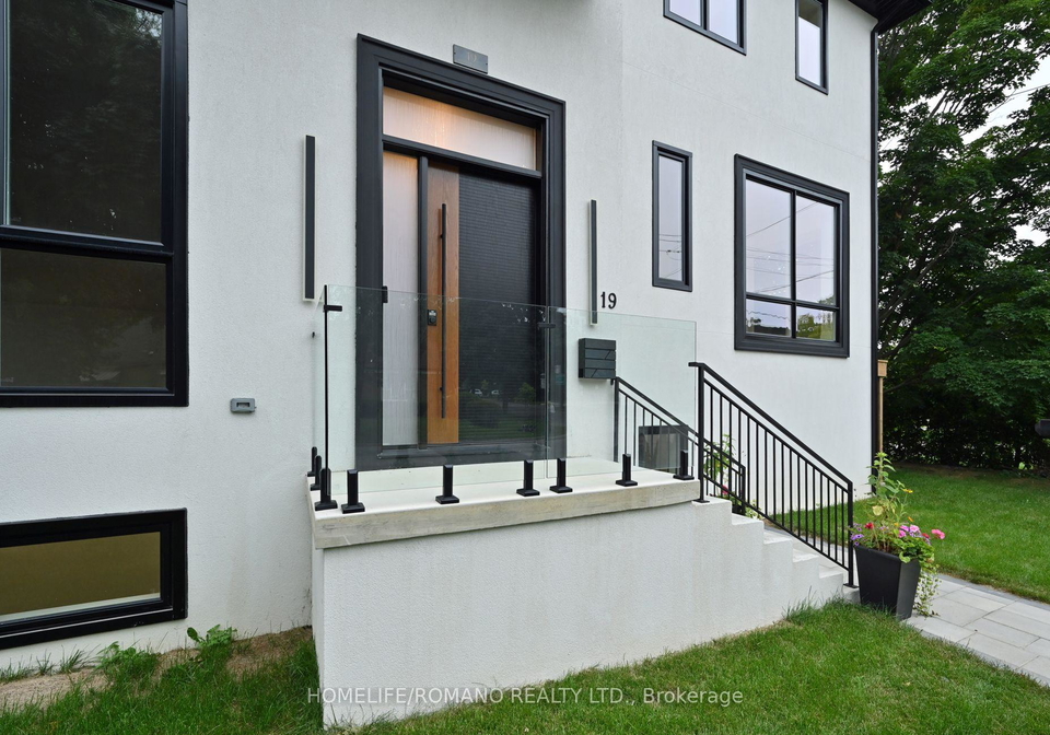 19-king-high-avenue-toronto-ontario-c12412230