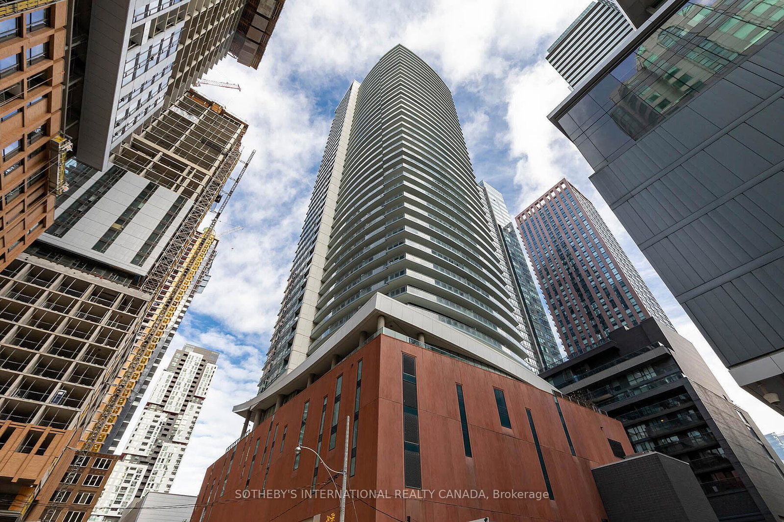 21-widmer-street-toronto-ontario-c12412331