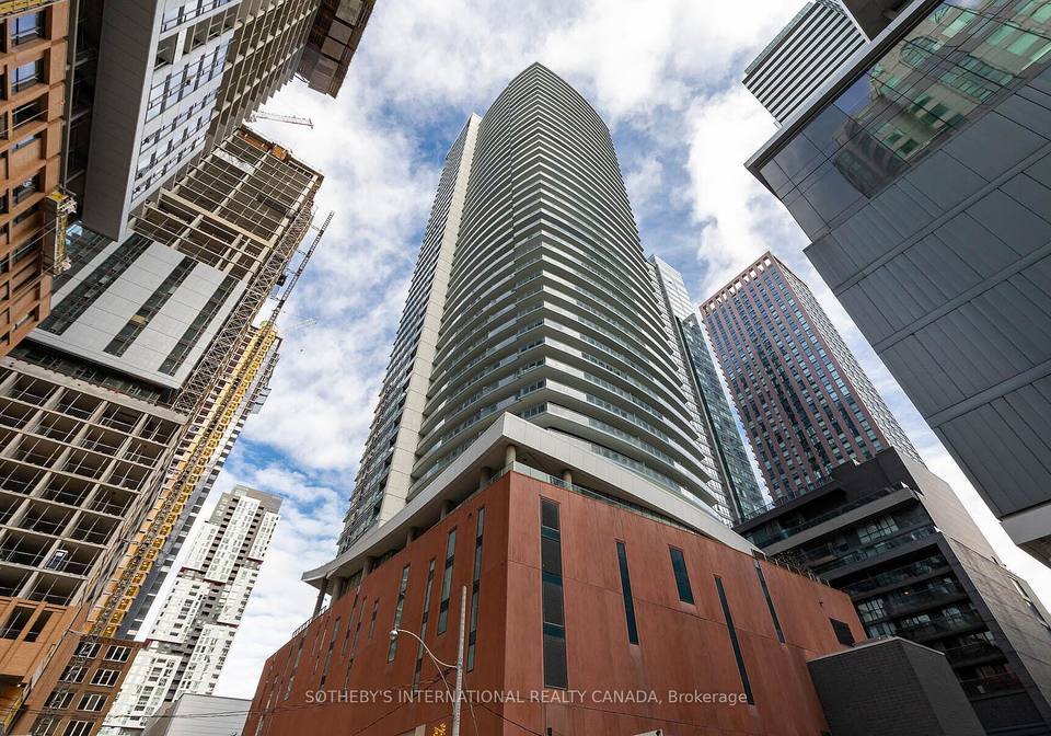 21-widmer-street-toronto-ontario-c12412331