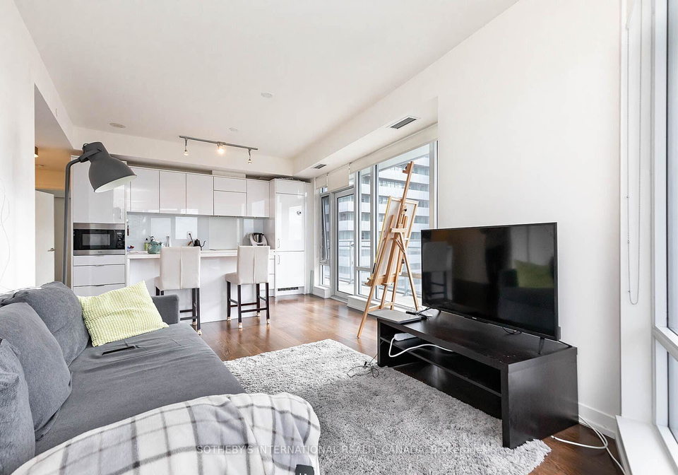 21-widmer-street-toronto-ontario-c12412331