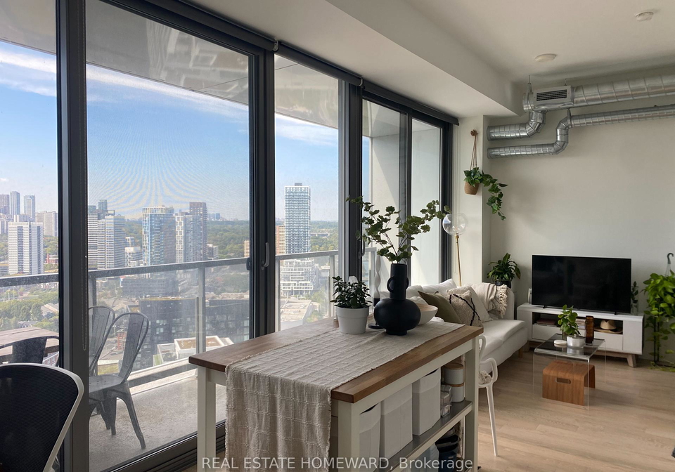 170-bayview-avenue-toronto-ontario-c12412379