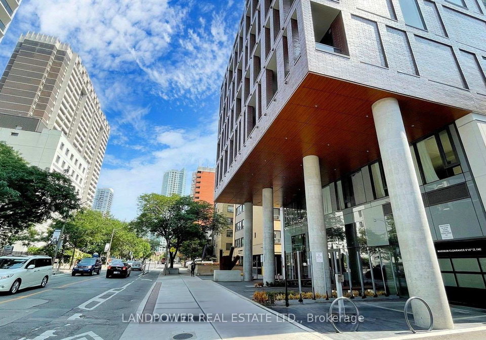 81-wellesley-street-e-toronto-ontario-c12412397