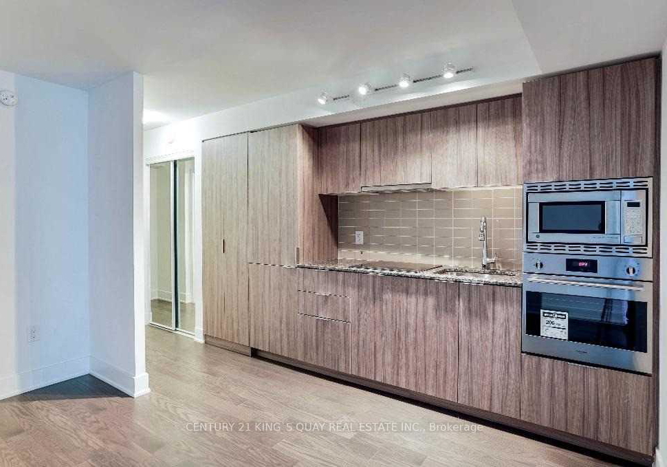 955-bay-street-toronto-ontario-c12412402