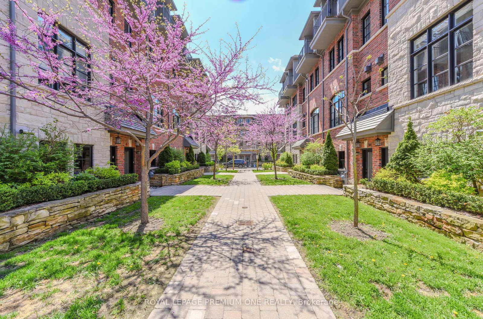 1145-ossington-avenue-n-toronto-ontario-c12412712