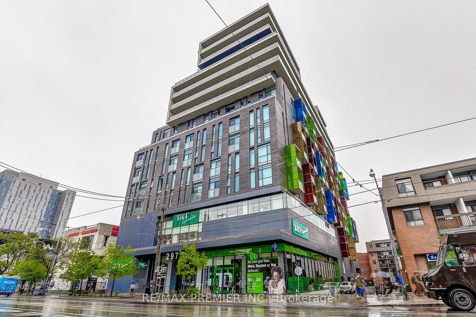 297-college-street-toronto-ontario-c12412828