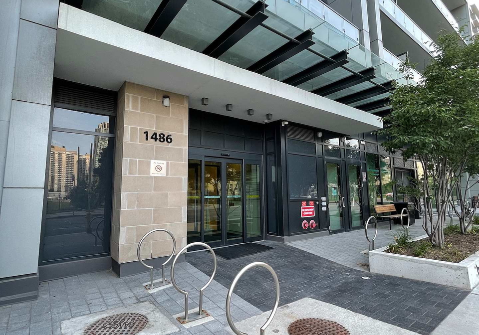 1486-bathurst-street-toronto-ontario-c12412847