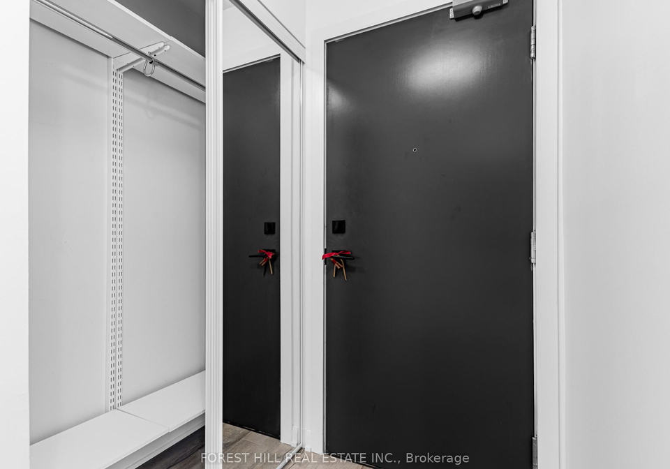 435-richmond-street-w-toronto-ontario-c12413253