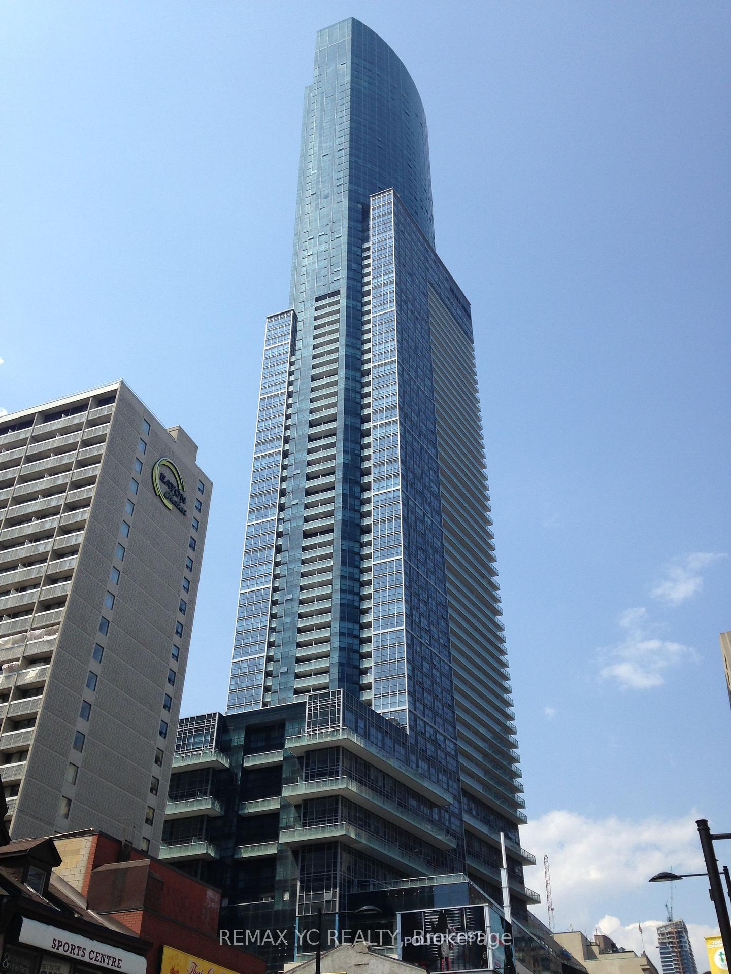 386-yonge-street-toronto-ontario-c12413367