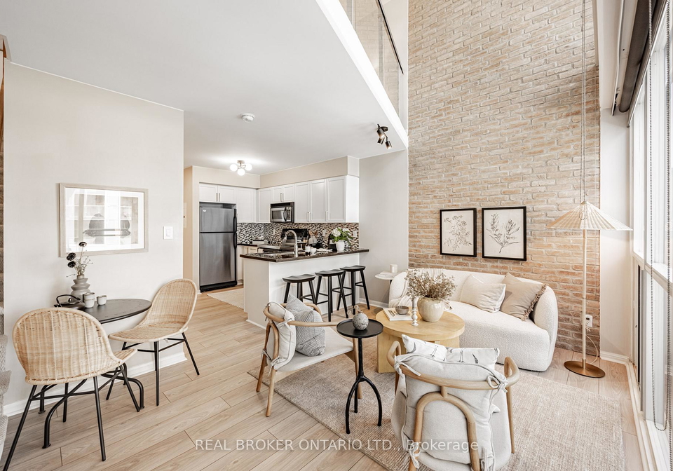 1029-king-street-w-toronto-ontario-c12413788