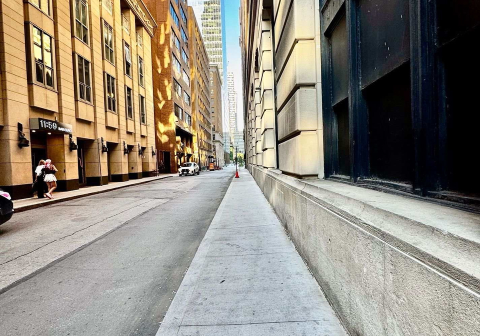 70-temperance-street-toronto-ontario-c12413812