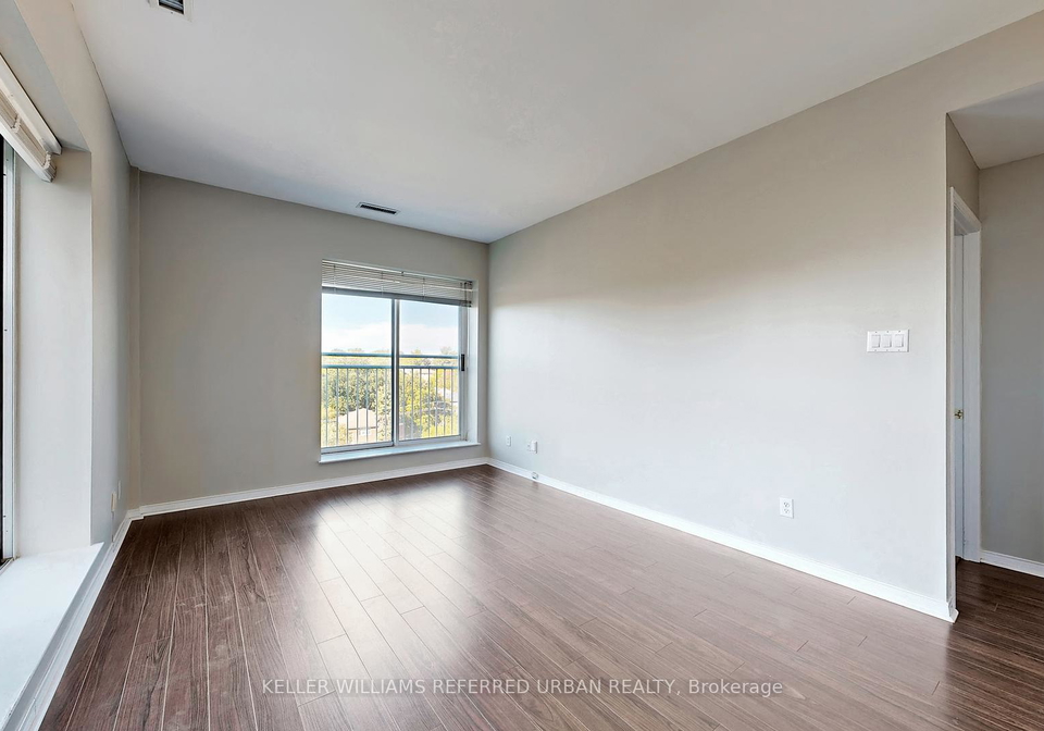 600-eglinton-avenue-e-toronto-ontario-c12413875