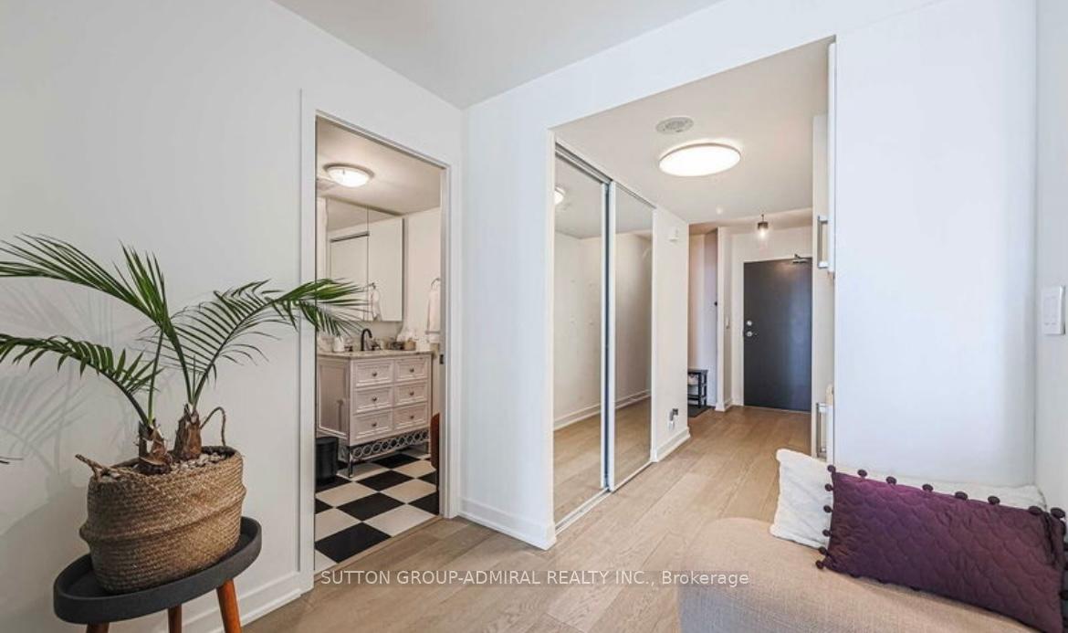 397-front-street-w-toronto-ontario-c12413998
