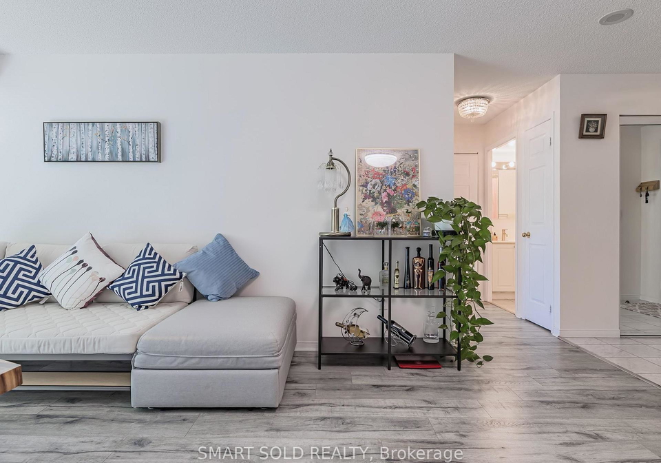 39-pemberton-avenue-north-york-ontario-c12414110