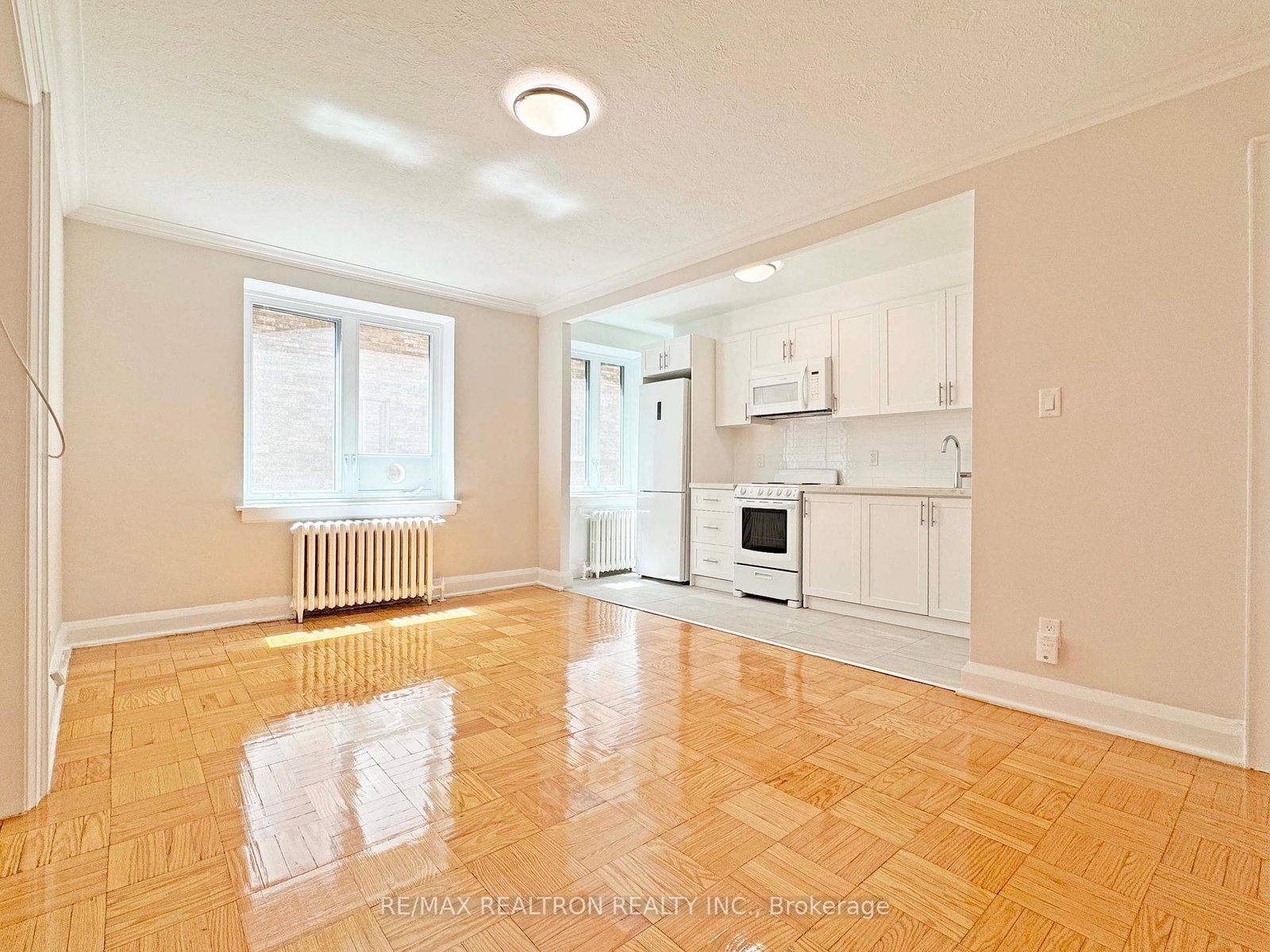 396-avenue-road-toronto-ontario-c12414175