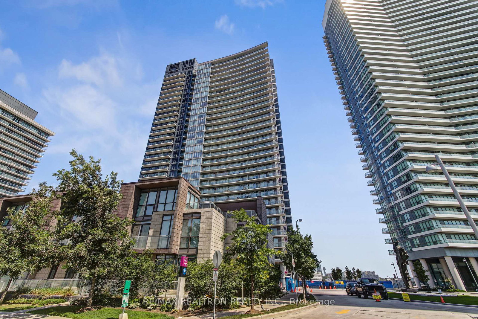 121-mcmahon-drive-north-york-ontario-c12414312