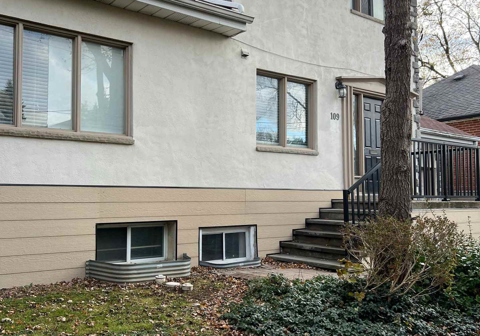 109-york-downs-drive-toronto-ontario-c12414388