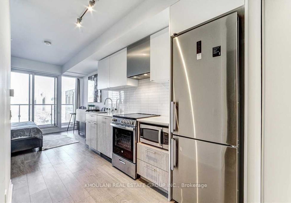 251-jarvis-street-toronto-ontario-c12414418