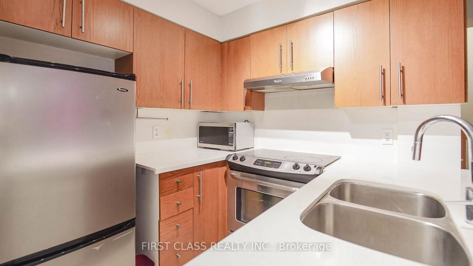 415-jarvis-street-toronto-ontario-c12414505