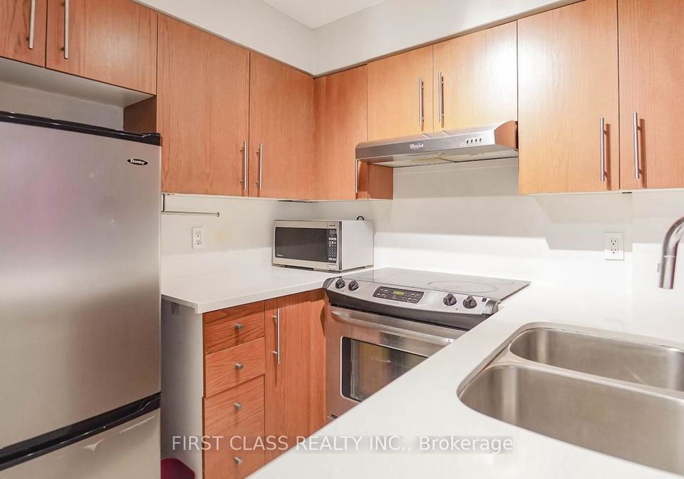 415-jarvis-street-toronto-ontario-c12414505