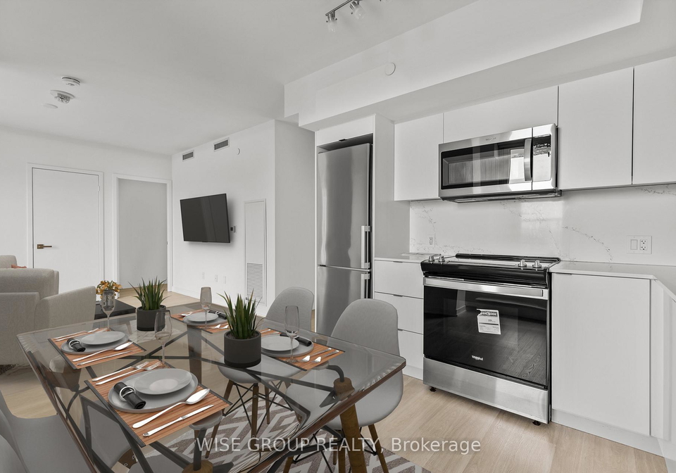 500-wilson-avenue-toronto-ontario-c12414836