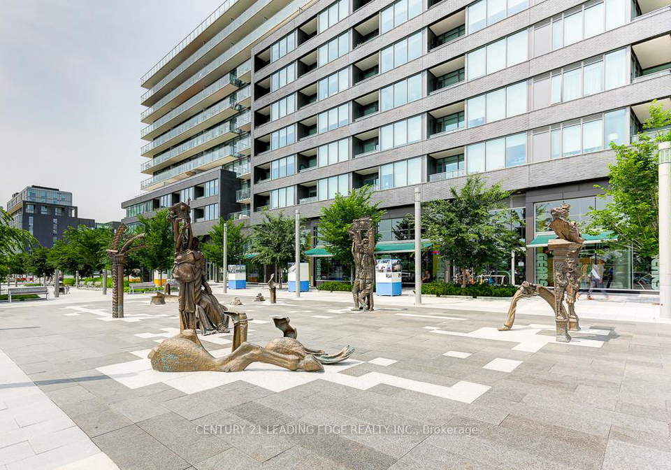 120-bayview-avenue-toronto-ontario-c12415111