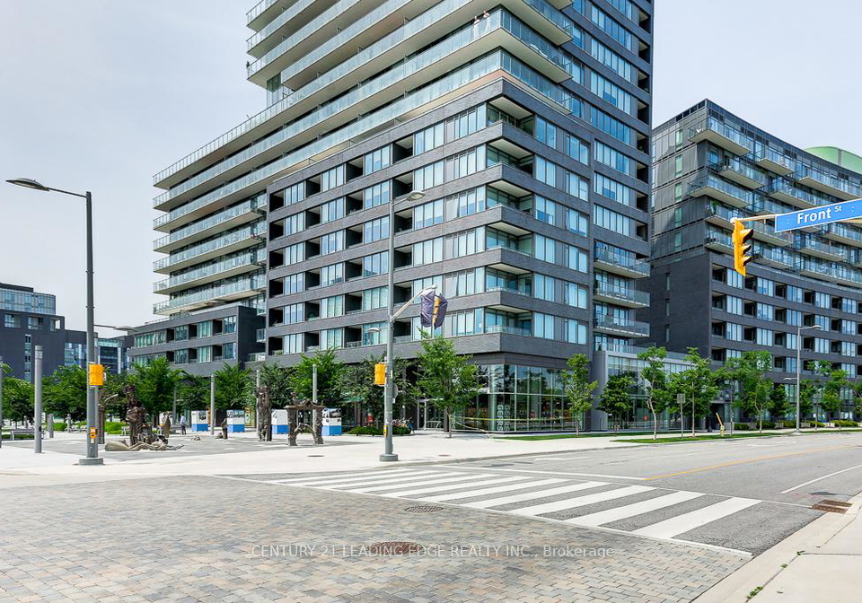 120-bayview-avenue-toronto-ontario-c12415111