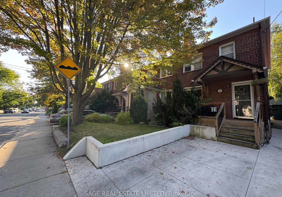 569-soudan-avenue-toronto-ontario-c12415114