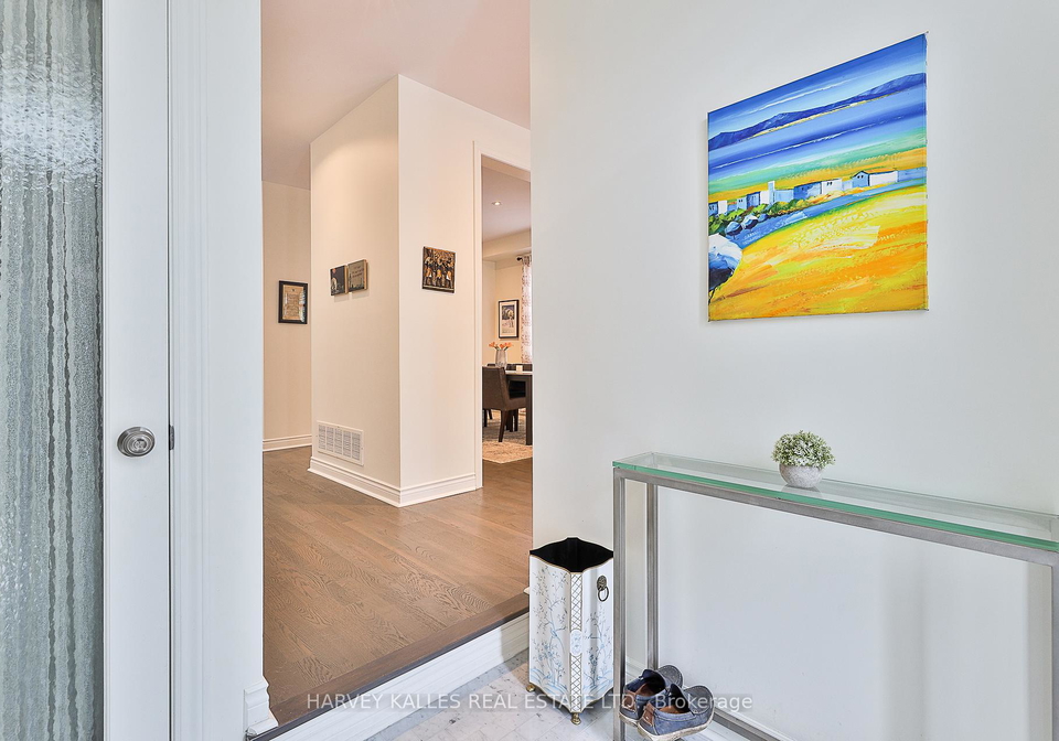 8-weetwood-street-toronto-ontario-c12415216