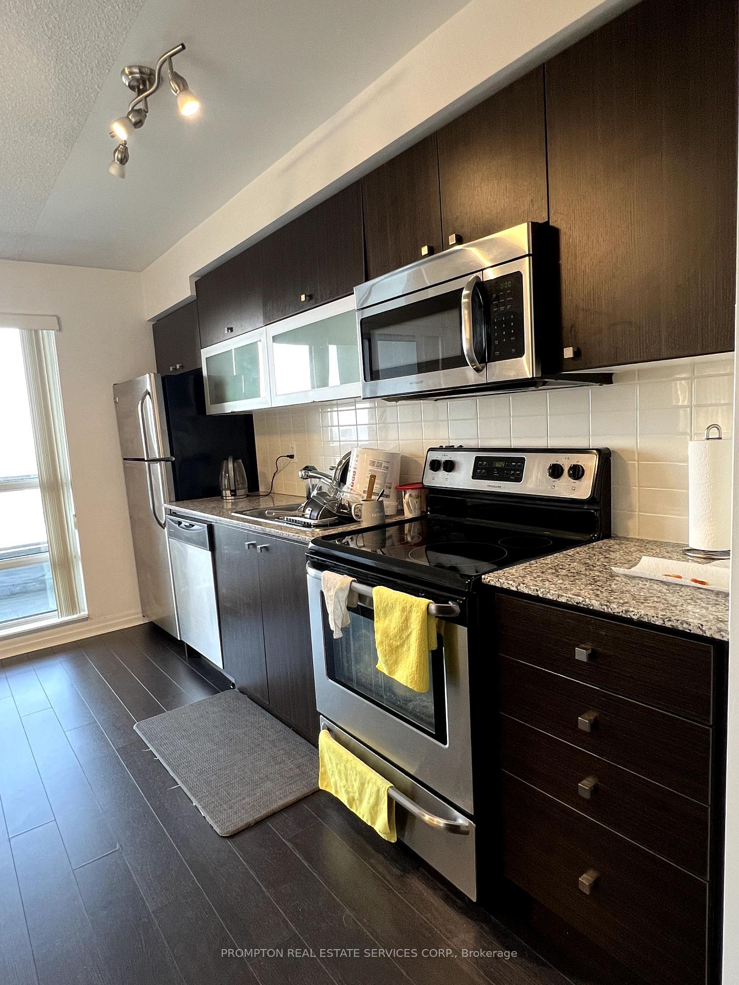 2015-sheppard-avenue-e-north-york-ontario-c12415540