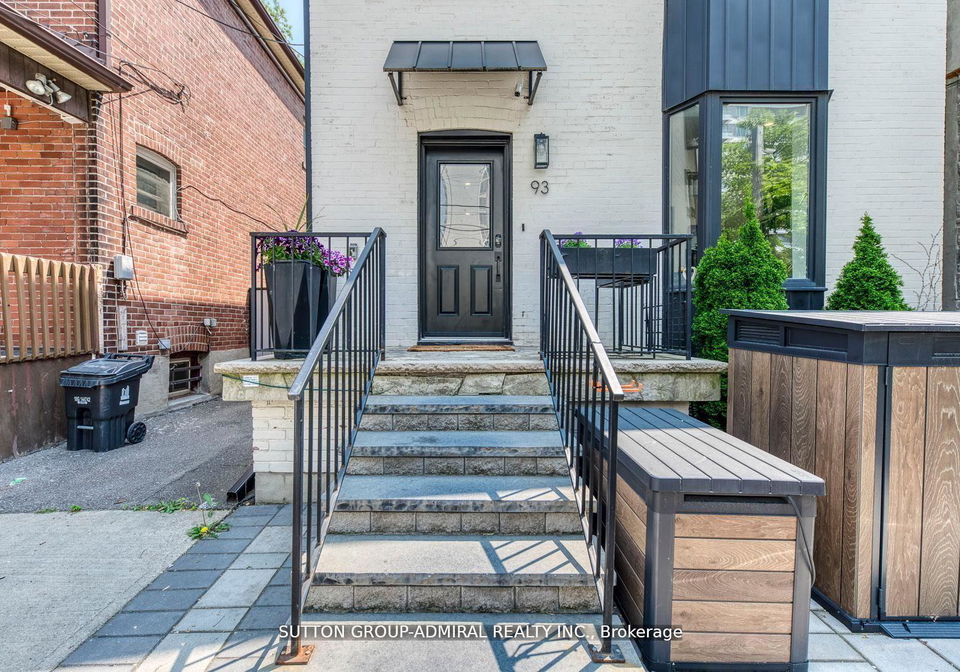 93-soudan-avenue-toronto-ontario-c12416176