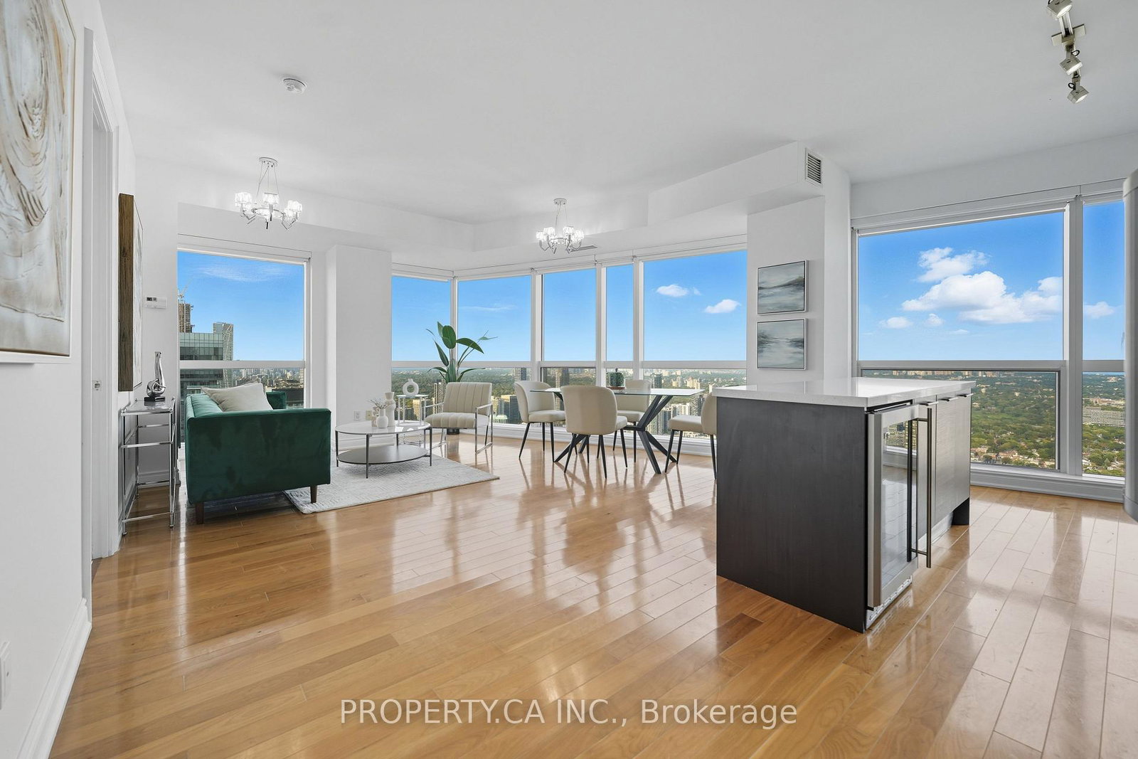 388-yonge-street-toronto-ontario-c12416517