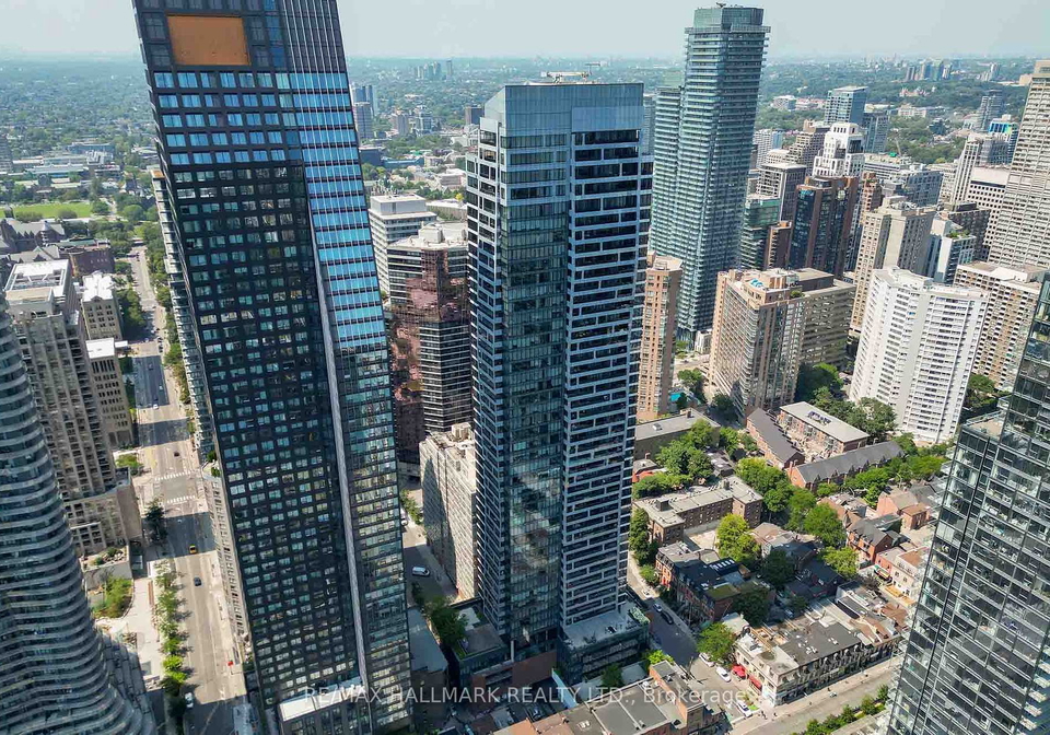5-st-joseph-street-toronto-ontario-c12416580