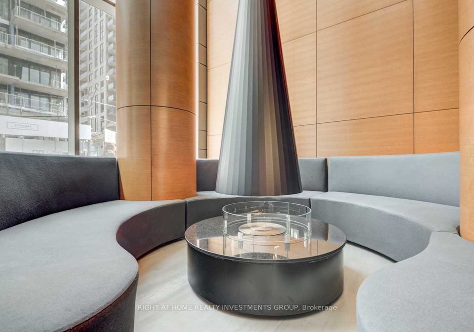 68-shuter-street-toronto-ontario-c12416671