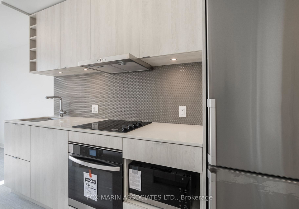 11-yorkville-avenue-toronto-ontario-c12417016