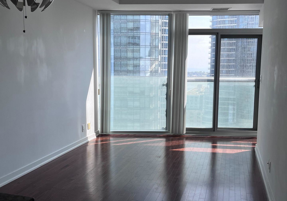 12-york-street-toronto-ontario-c12417214