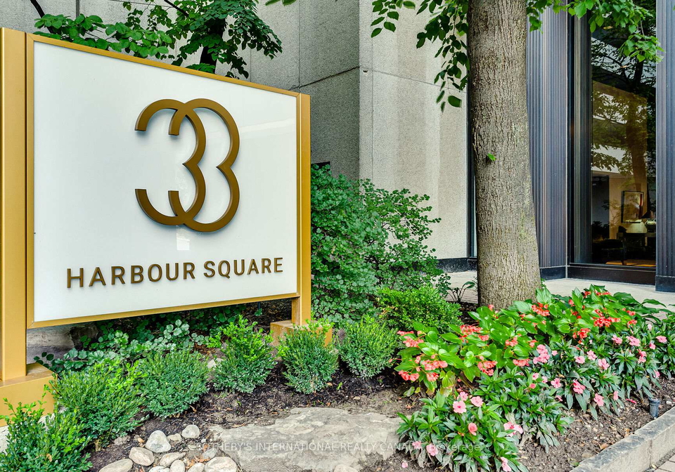 33-harbour-square-toronto-ontario-c12417306