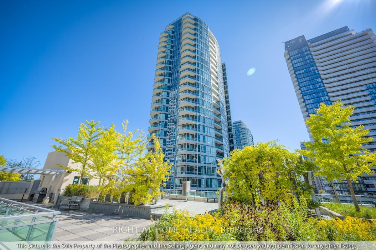 18-holmes-avenue-north-york-ontario-c12417599