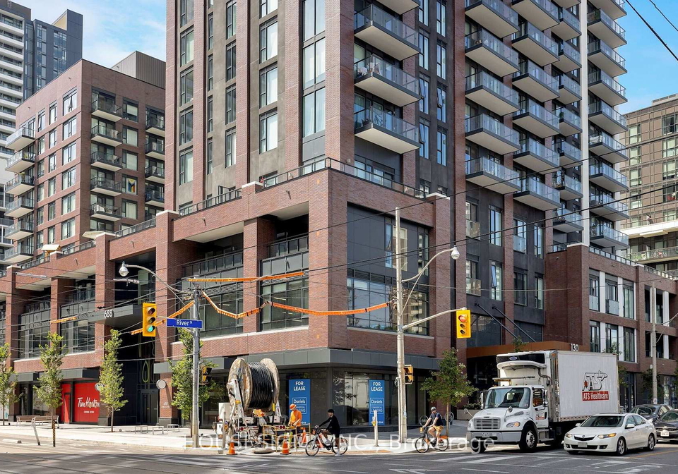 130-river-street-toronto-ontario-c12417647