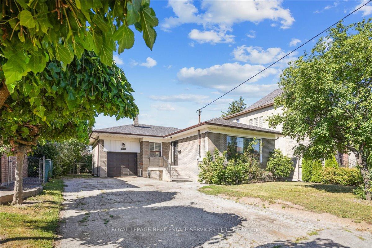 160-codsell-avenue-toronto-ontario-c12417660