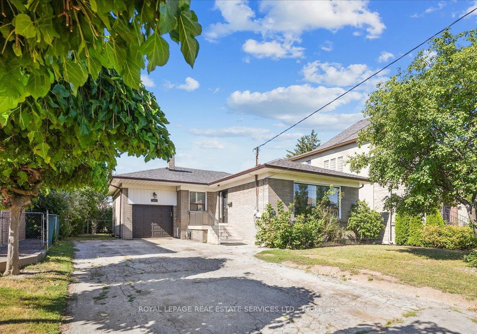 160-codsell-avenue-toronto-ontario-c12417660