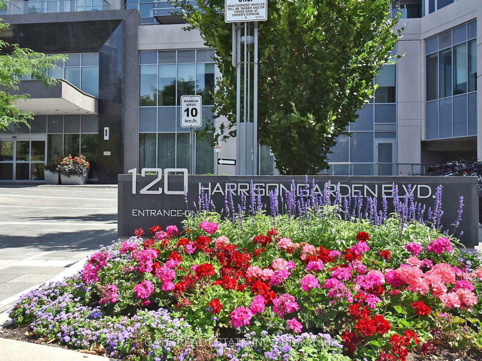 120-harrison-garden-boulevard-north-york-ontario-c12417664