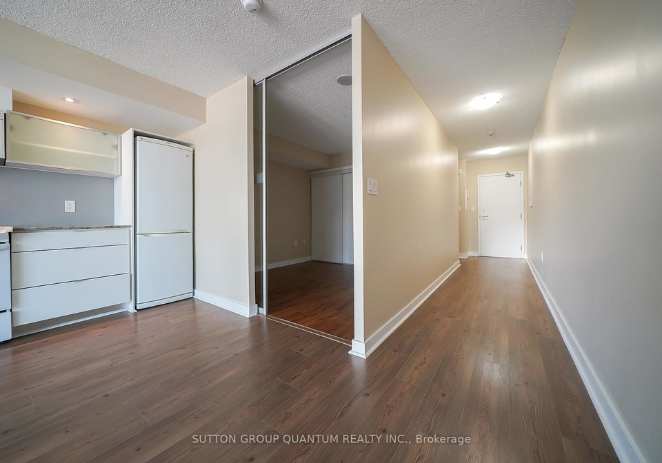 4k-spadina-avenue-toronto-ontario-c12417760