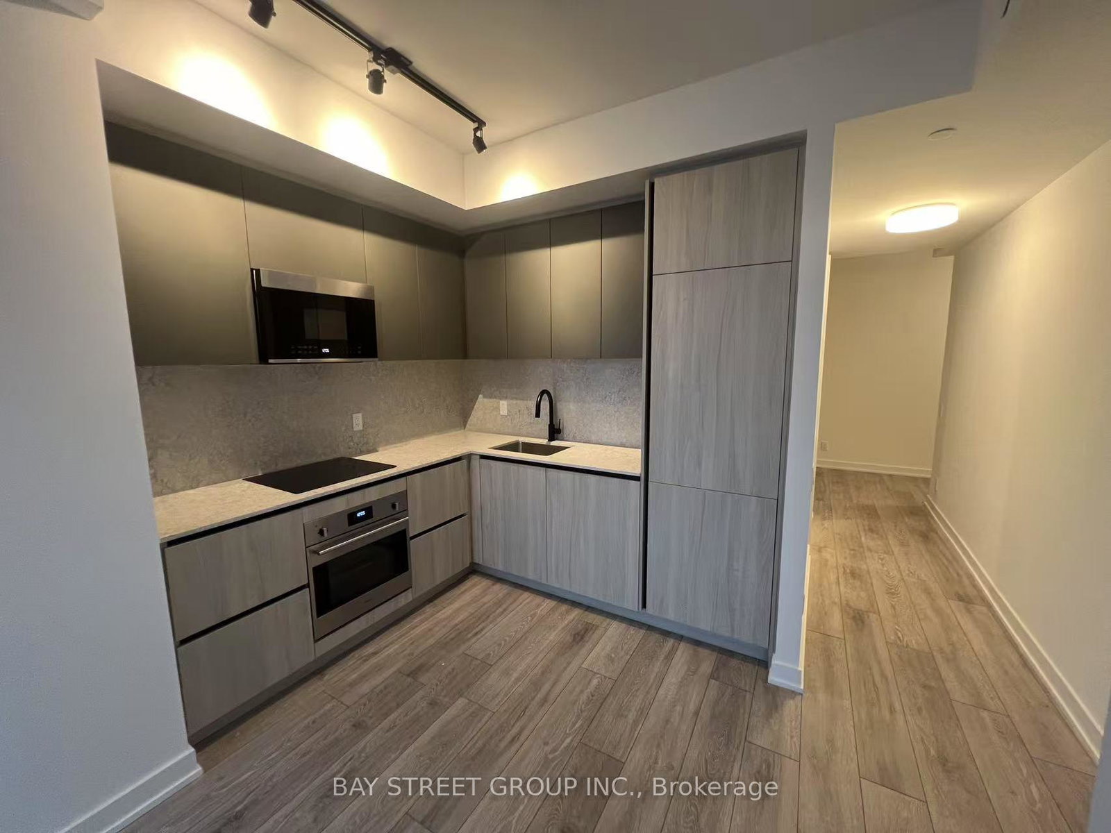 108-peter-street-toronto-ontario-c12417801