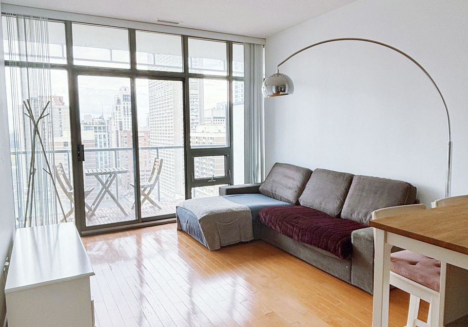 33-charles-street-e-toronto-ontario-c12417874