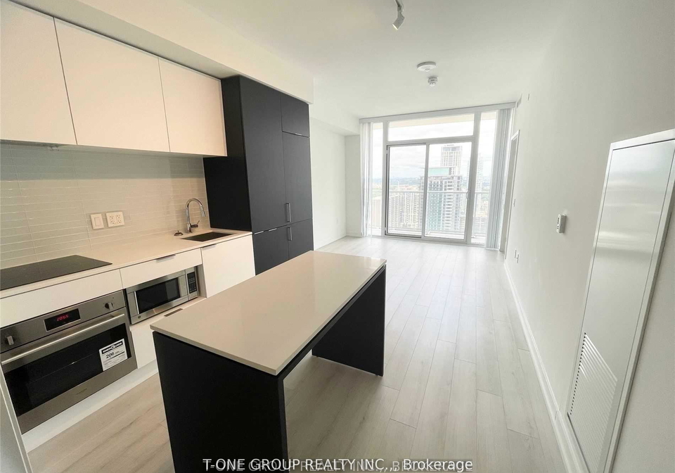 33-helendale-avenue-toronto-ontario-c12417939