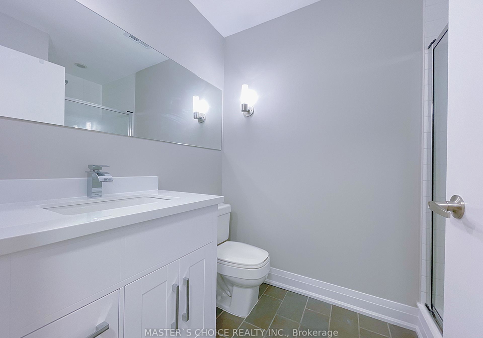 4k-spadina-avenue-toronto-ontario-c12418213